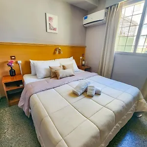 Hotel Juan B Justo, Mendoza